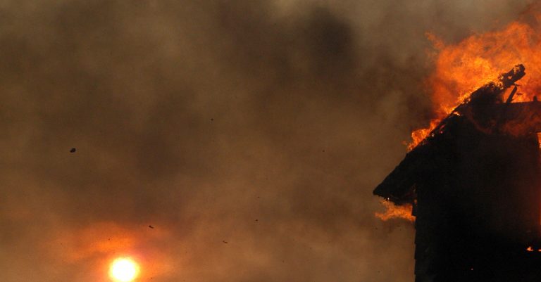 Smoke detector installation for darwin home owners. Photo by Jen Theodore on Unsplash